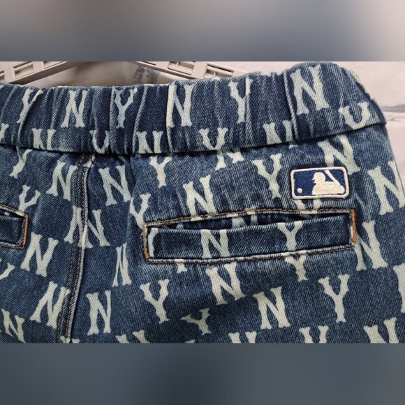 MLB New York Yankees Denim Cargo Jeans Pants Joggers Unisex Medium 32-34 Waist - Picture 12 of 15